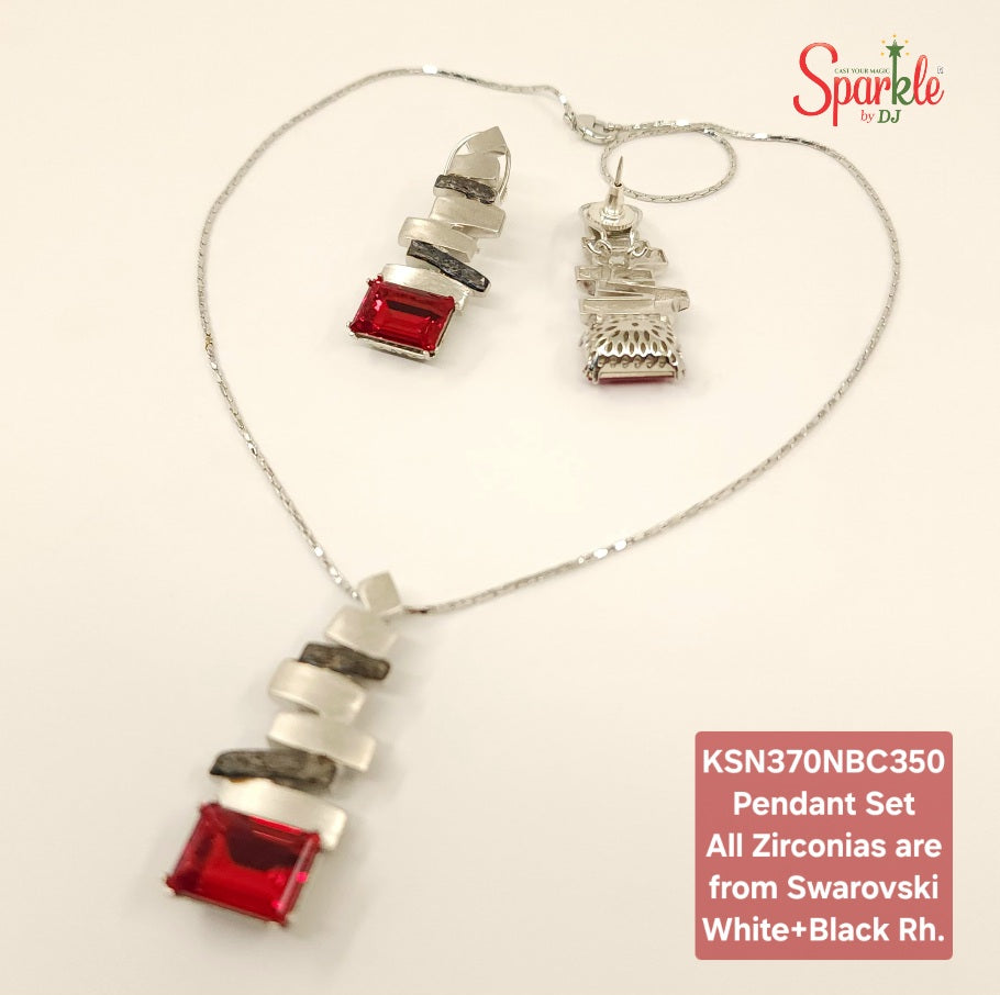 Designer Pendant Set