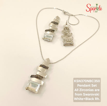 Designer Pendant Set