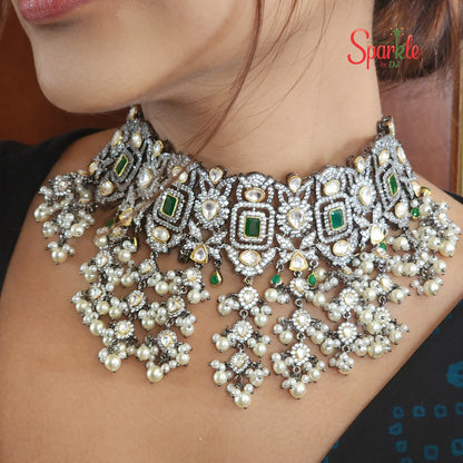 Fine kundan choker set with studs