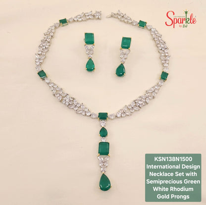 International design Pendant Style Necklace set with semiprecious colour stones