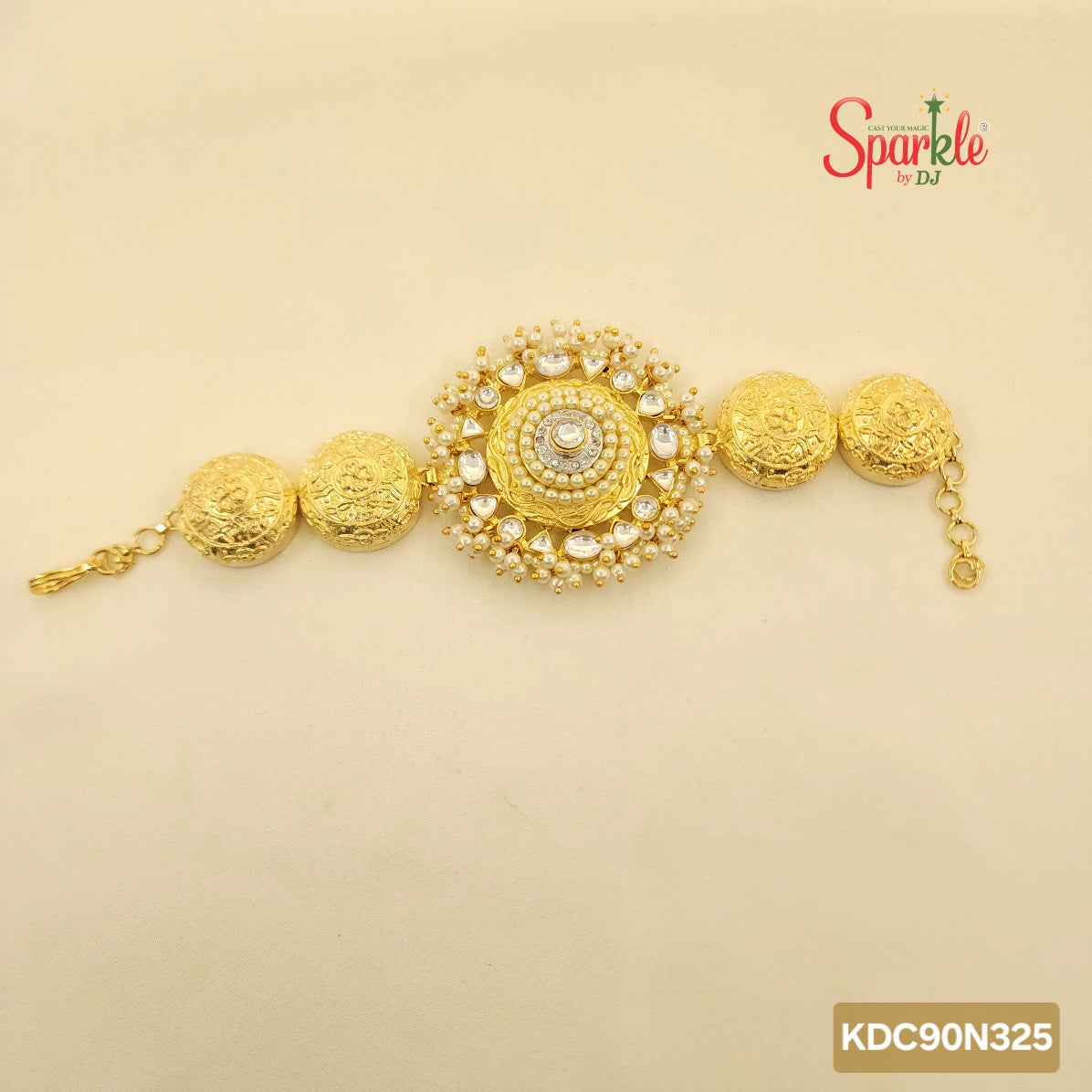 Pearl & kundan round bracelet