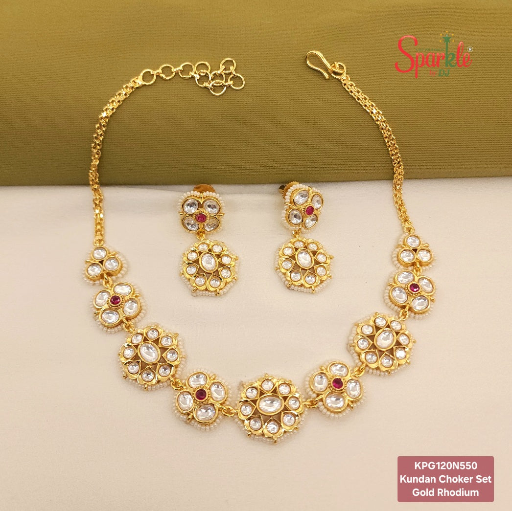 Fine Kundan Choker Set with semiprecious stones in 24 carat gold plating
