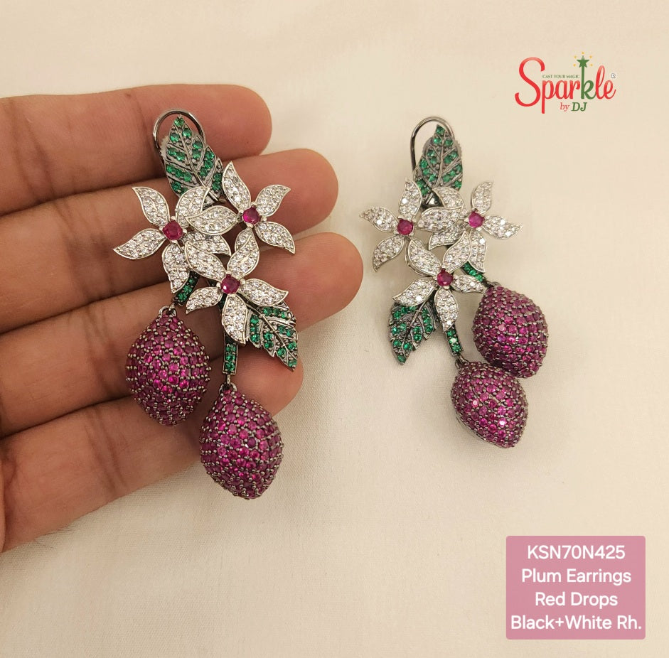 Celebrity fame Plum drops earring